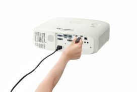 Проектор для переговорной Panasonic PT-VZ580NE
