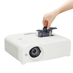 Проектор для переговорной Panasonic PT-VZ580NE