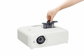 Проектор для переговорной Panasonic PT-VZ580NE