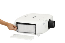 Проектор Panasonic PT-EZ770ZE для офиса или школы