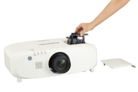 Проектор Panasonic PT-EZ770ZE для офиса или школы