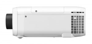 Недорогой проектор Panasonic PT-FZ570E