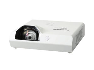 Короткофокусный проектор Panasonic PT-TW370