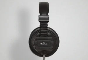 Molitor DIO | Наушники для музеев и инсталляций